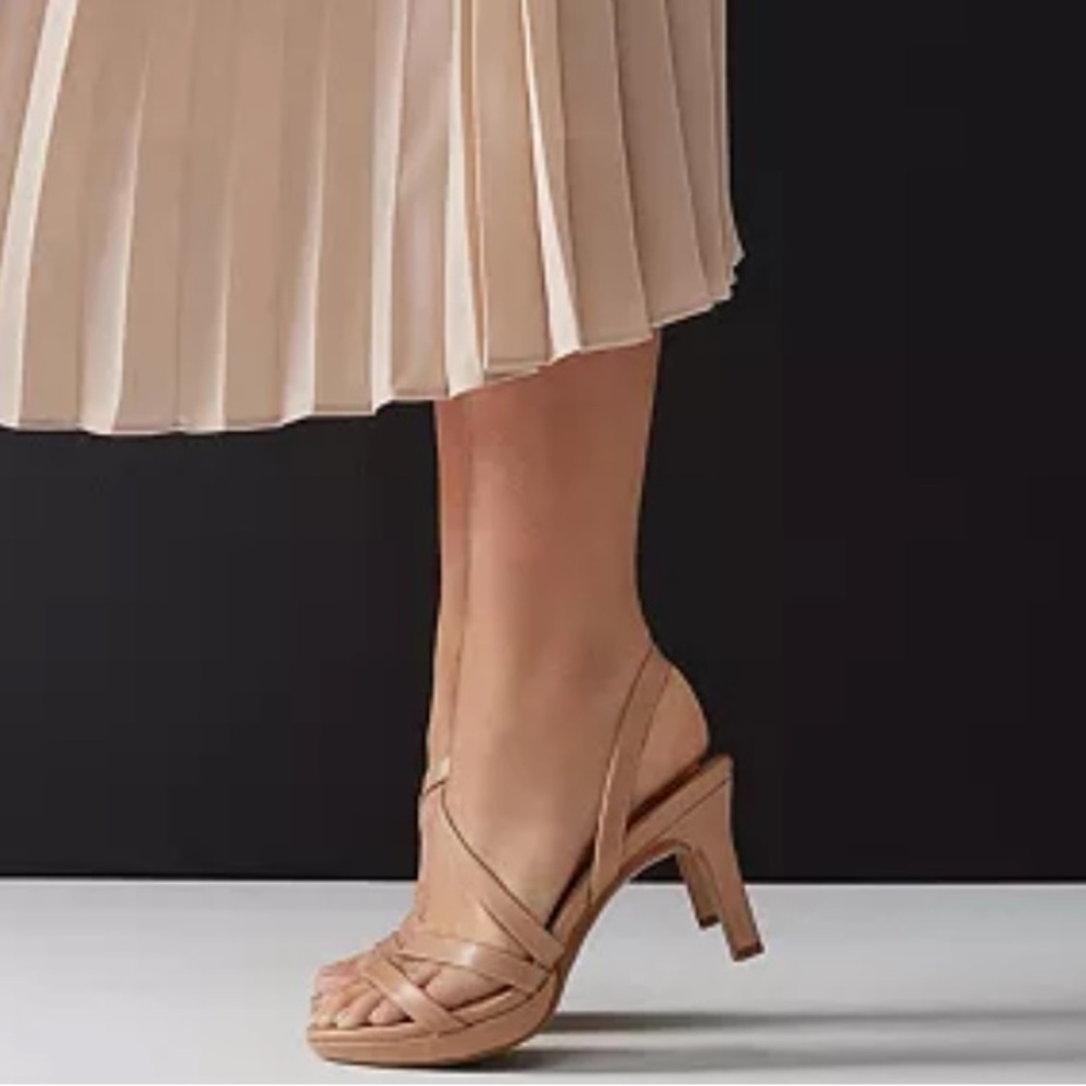 Naturalizer Brenta Black Strappy Heeled Sandals